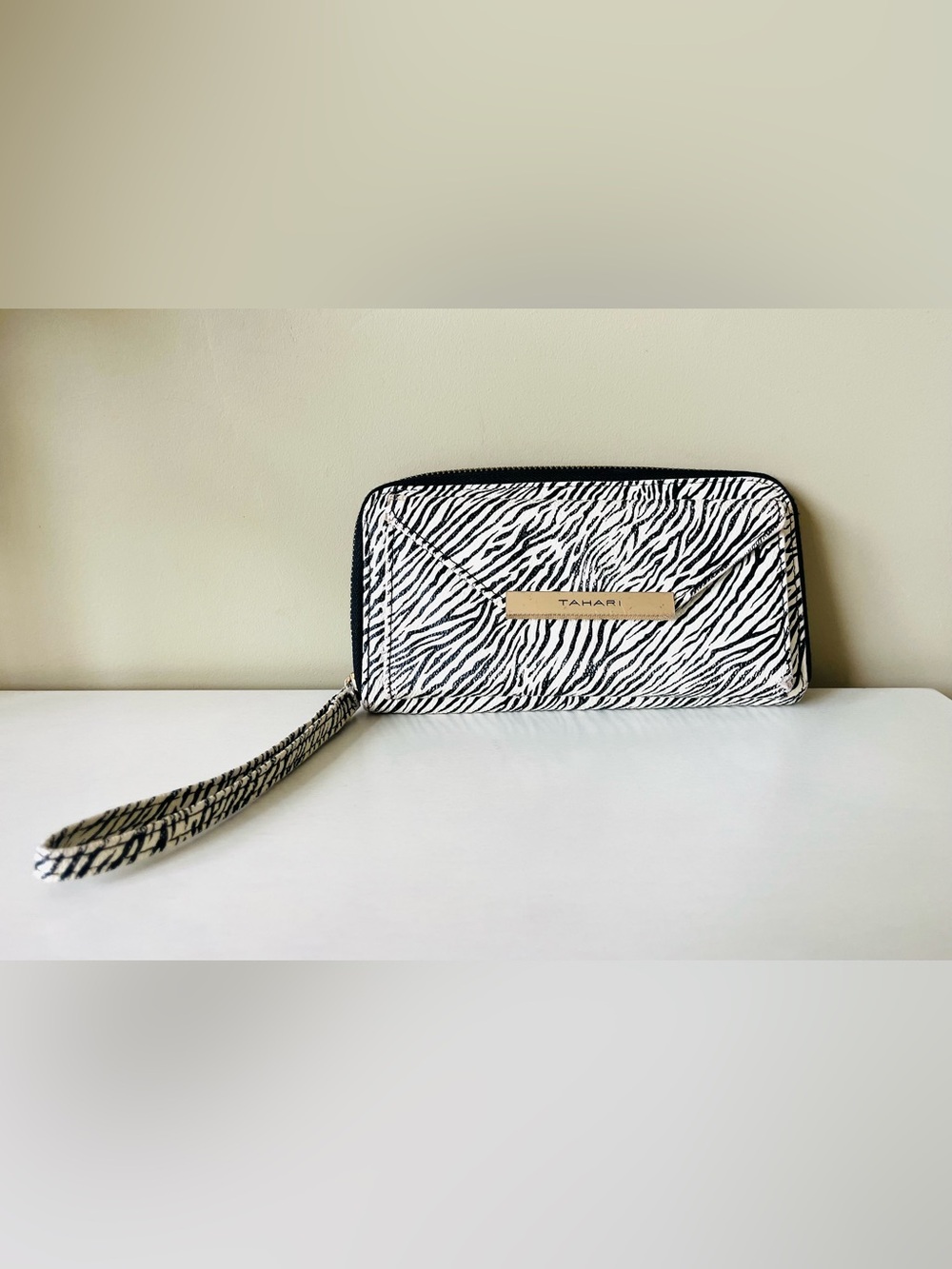 Tahari Zebra Print Zip-around Identity protection Wristlet/Wallet